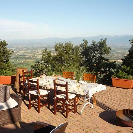 Апартаменты Casa Bella Vista Villar San Costanzo